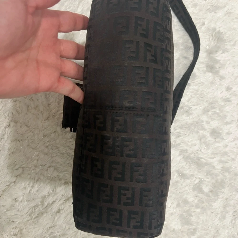 Vintage Fendi Baguette bag - Picture 3 of 4